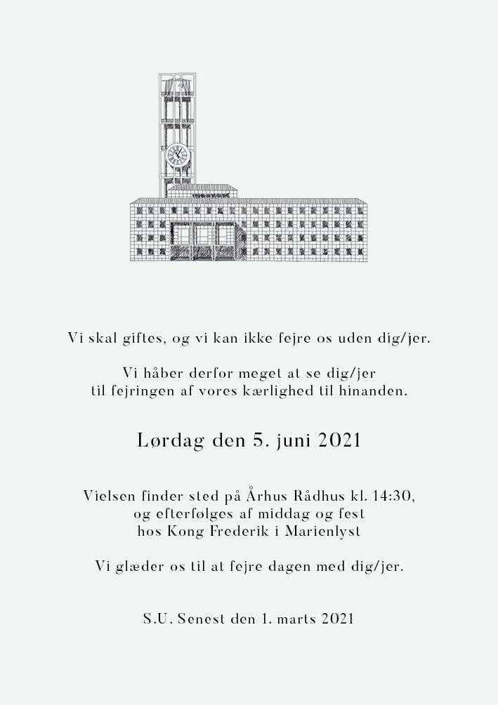 
                Enkel og elegant bryllupsinvitation. Denne invitation er meget minimalistisk og smuk på sin helt egen måde. Brug bagsiden af invitationen til flere praktiske oplysninger eller et program over bryllupsfesten. Til designet kommer også matchende elementer i form af velkomstskilt, salmehæfte, bordoversigt, menukort, bordkort, drinkskort, takkekort mm. således I kan skabe en rød tråd for dagen.                